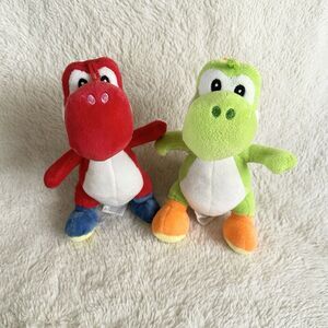 Super Mario Bros Red Green Yoshi Lot Of 2 Stuffed Animal 7” Plush Toy Nintendo